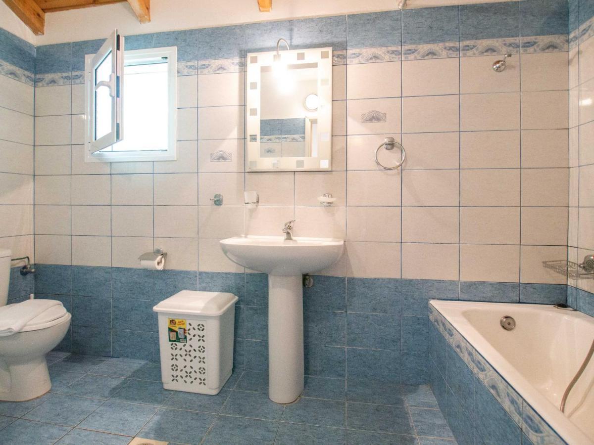 Villa Neptune Livathos  Eksteriør billede